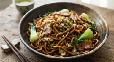 Découvrir la recette Nouilles sautées de Shanghai