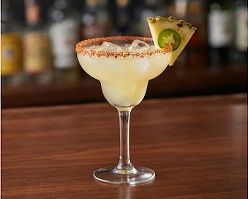 Margarita à l'ananas et jalapeño — recette Mijoté